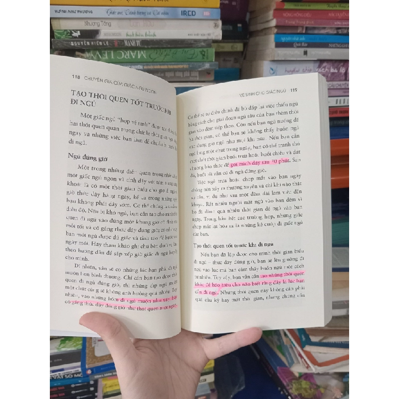 Chuyên gia của giấc ngủ ngon - Chris Idzikowski, PhD 454855