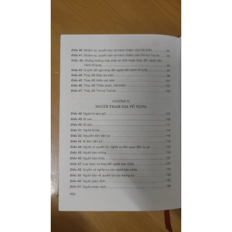 BỘ LUẬT TỐ TỤNG HÌNH SỰ  704107