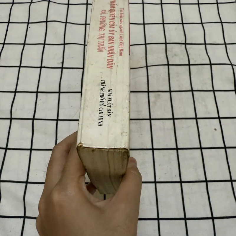 Thẩm quyền của ủy ban nhân dân xã, phường,thị trấn 597497