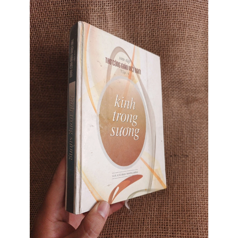 Thơ công giáo việt nam: Kinh trong sương 2008 mới 90% (Sách văn học) HCM060526 1039072