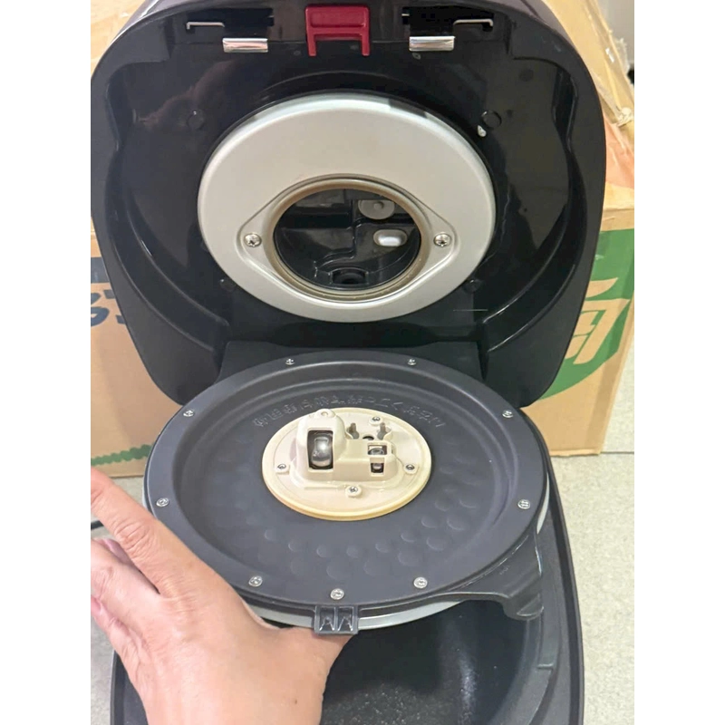 Nồi cơm điện cao tần IH TIGER 1L 504855