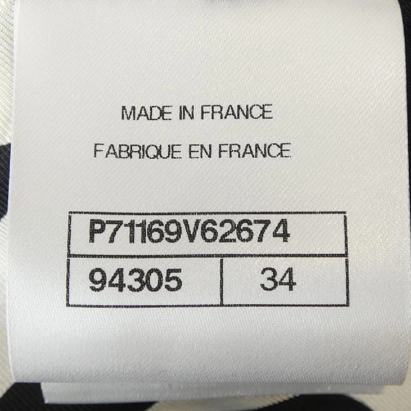 Áo khoác duffle CHANEL P71169V62674 21B 627219