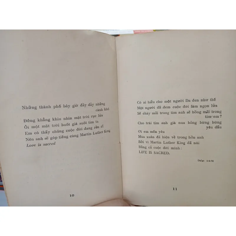 GIÓ BẤC TRẺ NHỎ ĐÓA HỒNG VÀ DẾ - Hoài Khanh 697839