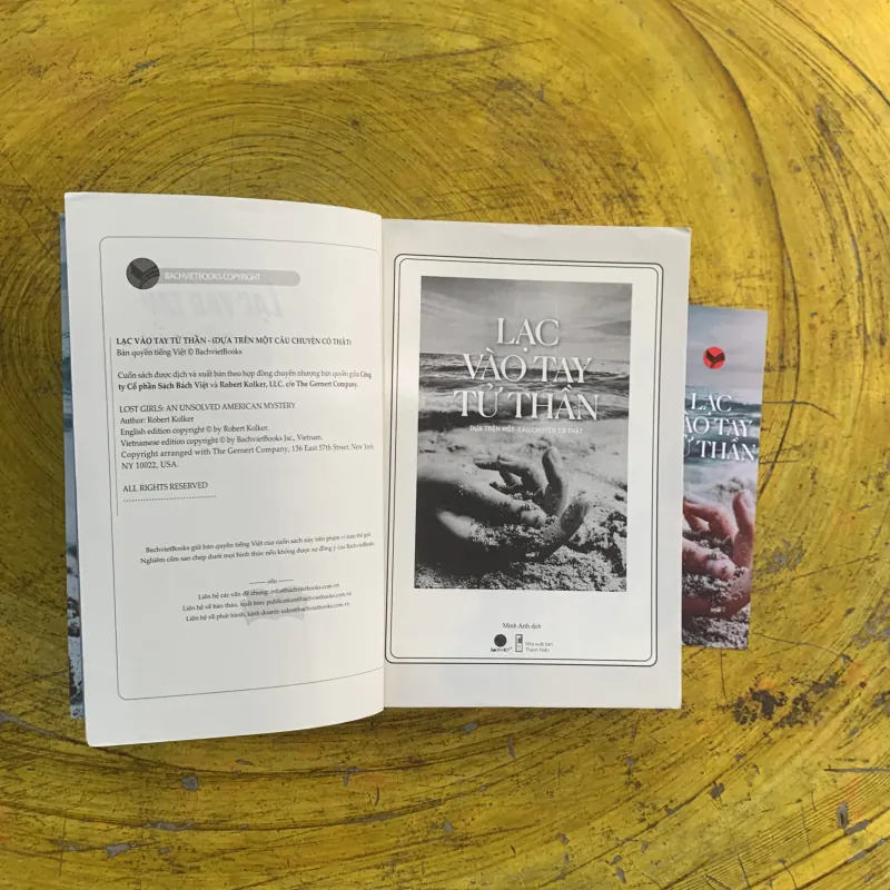 LẠC VÀO TAY TỬ THẦN - ROBERT KOLKER 1022370