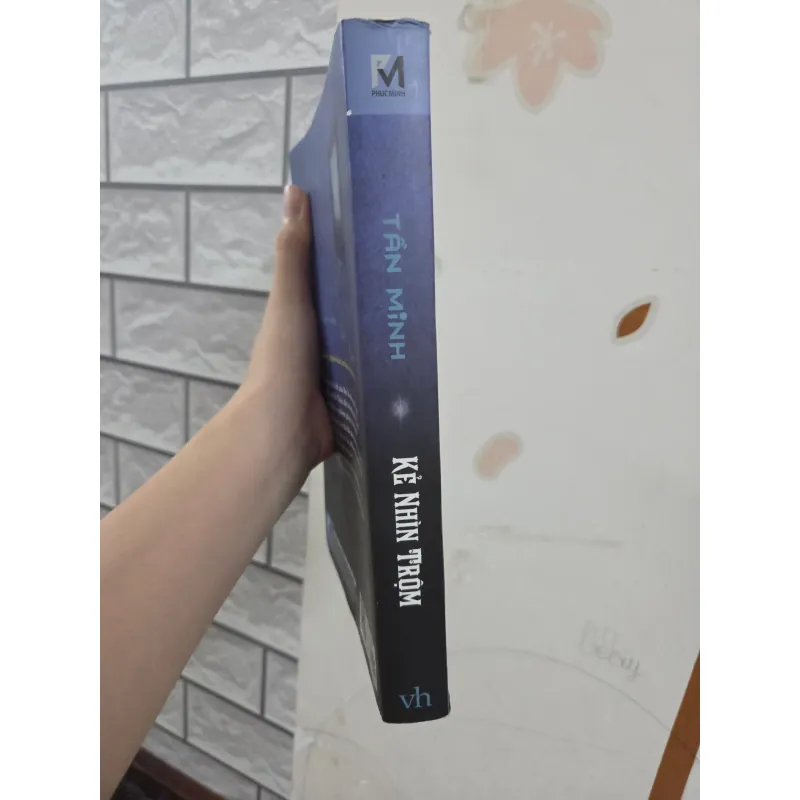 Kẻ nhìn trộm - Tần Minh 931347