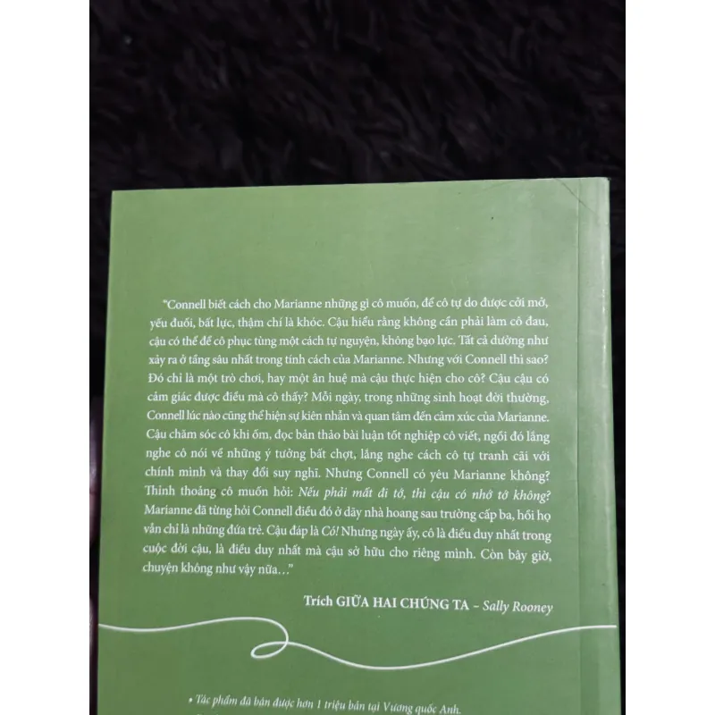 Giữa hai chúng ta 929417