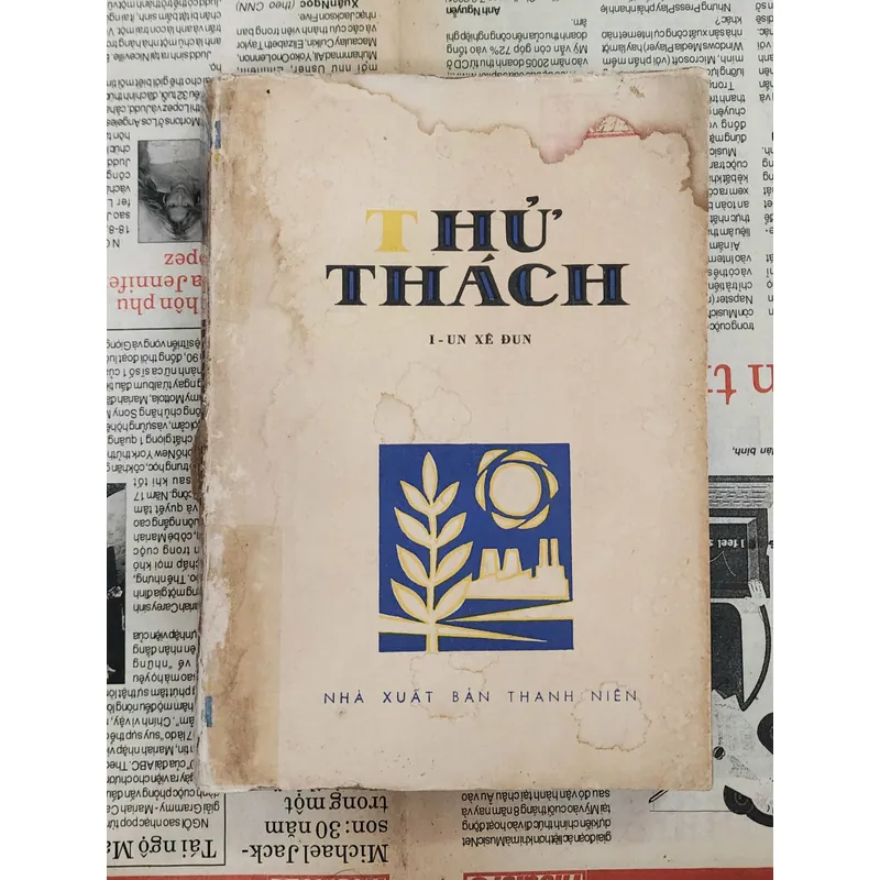 Tiểu thuyết THỬ THÁCH - in 1972 726948