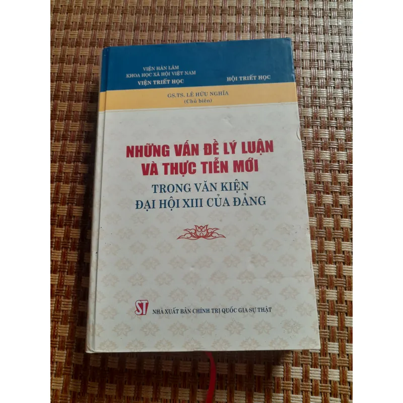 NHỮNG VẤN ĐỀ LÝ LUẬN VÀ THỰC TIỄN MỚI... 933277