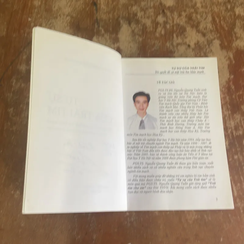 TỰ SỰ CỦA TRÁI TIM- PGS.TS. NGUYỄN QUANG TUẤN  788172
