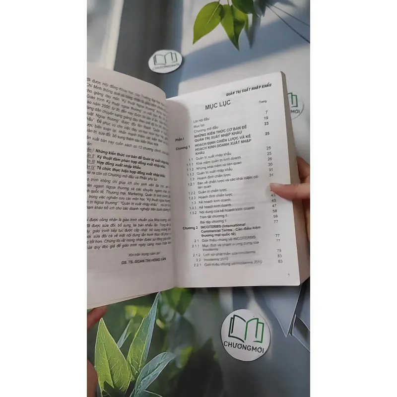 Quản trị xuất nhập khẩu - Đoàn Thị Hồng Vân & Kim Ngọc Đạt 1018850