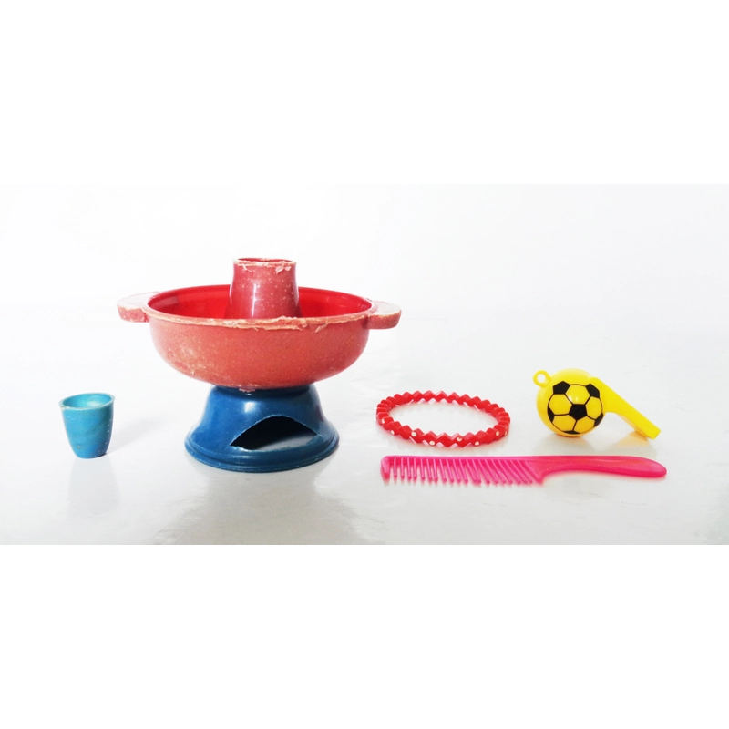 Một số món nhựa mini trong bộ chơi đồ hàng xưa phiên bản tuổi thơ 9x 461751