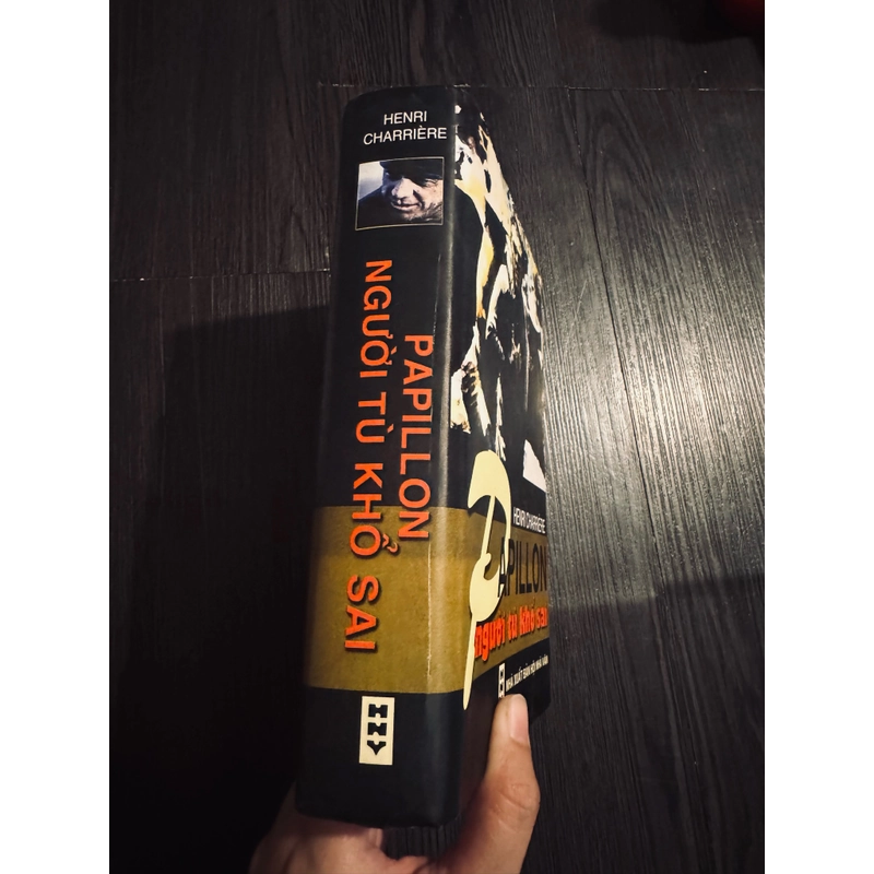 Papillon người tủ khổ sai (bìa cứng) 461889