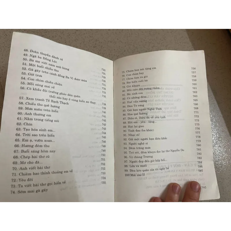 Huy Cận – Thơ và Đời 592128