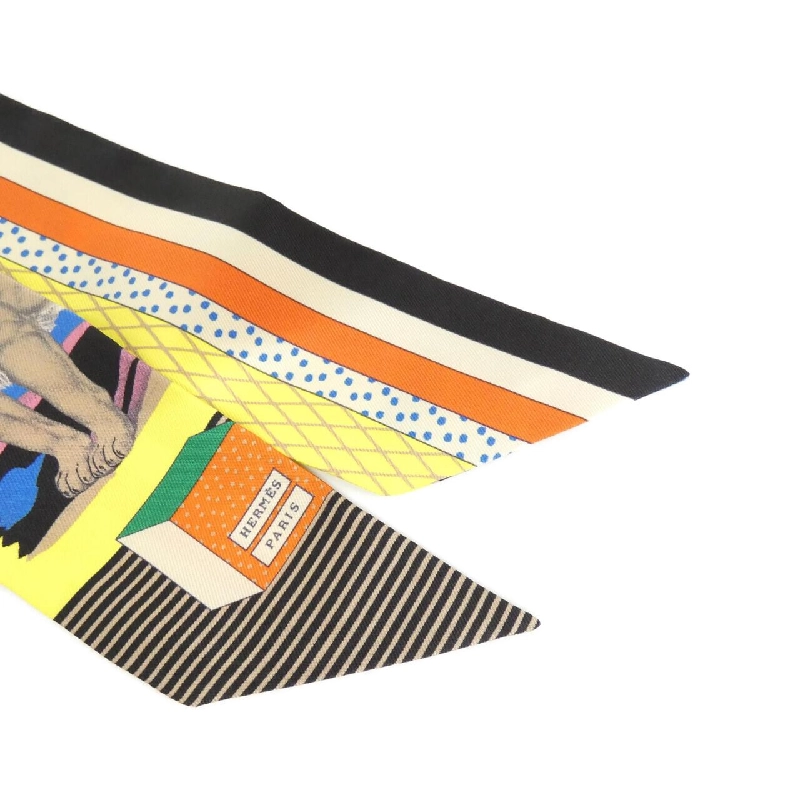 【Sản phẩm chưa sử dụng】Khăn quàng cổ Hermès GRAND THEATRE NOUVEAU 063761S 625553