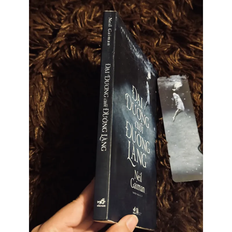 Đại dương cuối đường làng 932432