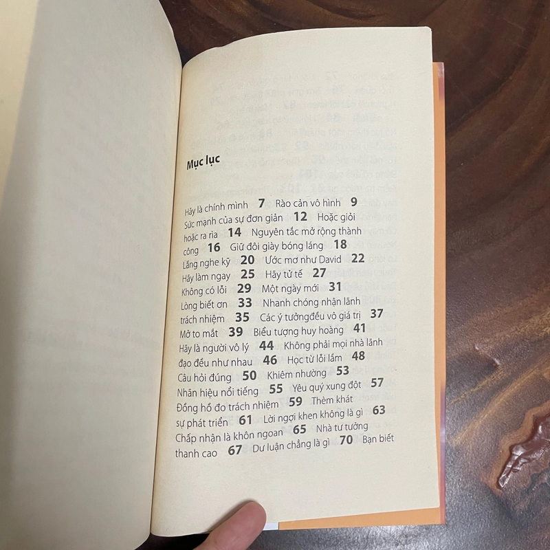 II Tựa sách: Đời Ngắn Đừng Ngủ Dài - Robin Sharma - 2018 442962