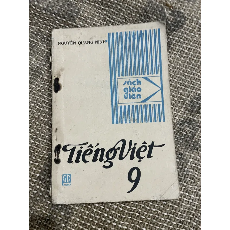 Tiếng Việt 9- sách giáo khoa 9x 1030040