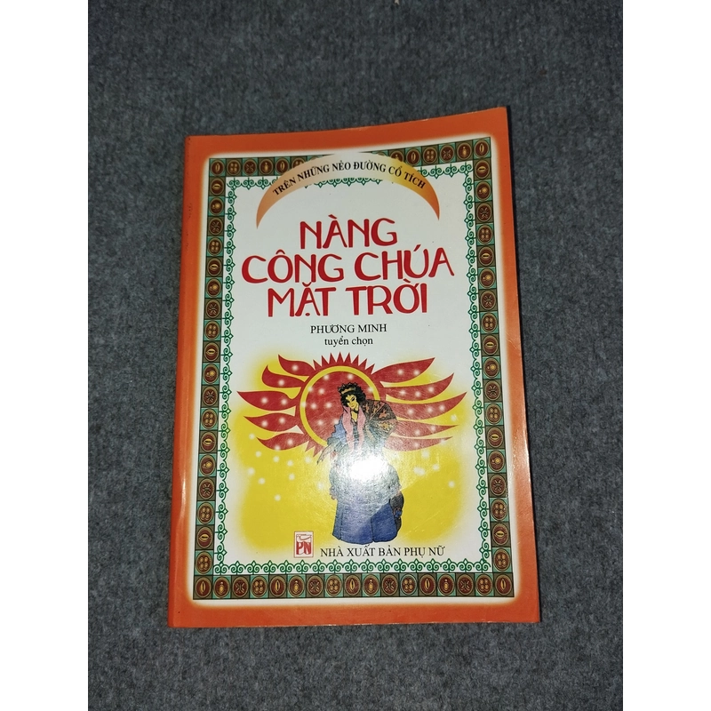 NÀNG CÔNG CHÚA MẶT TRỜI 552684