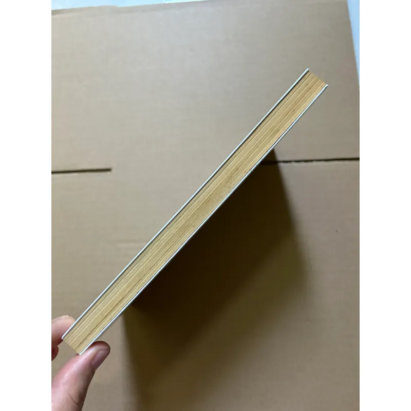 Đàn ông hay hứa, phụ nữ hay tin? 957964