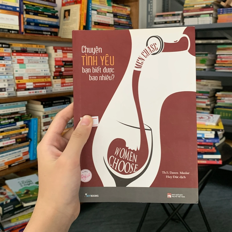 Chuyện tình yêu bạn biết được bao nhiêu?-Men chase women choose-TH.S.Dawn Maslar 529906