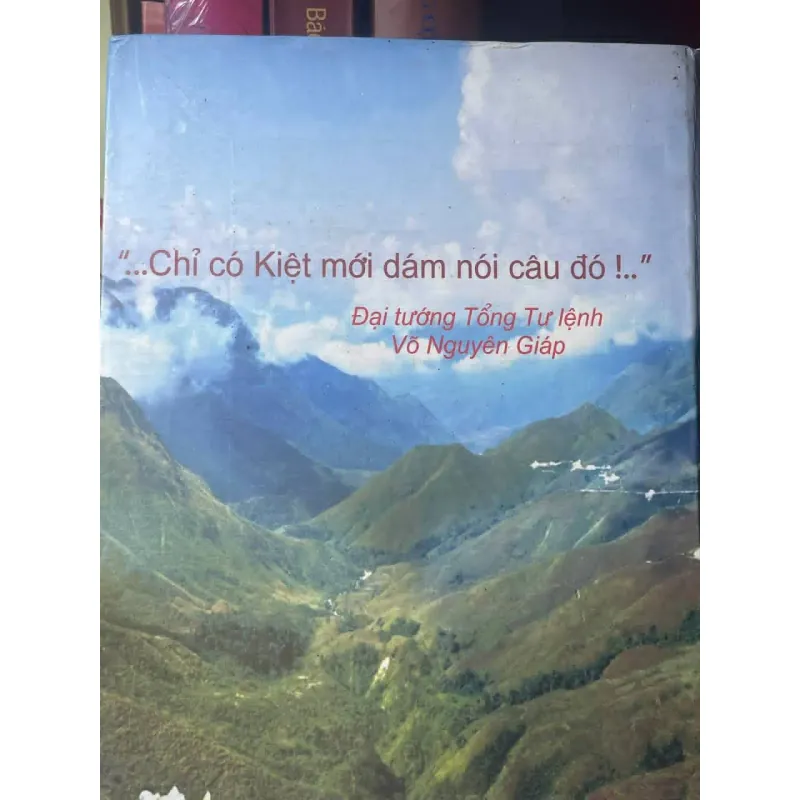 SÁCH DANH TƯỚNG PHẠM KIỆT BẢN LĨNH VÀ TÀI ĐỨC 700720