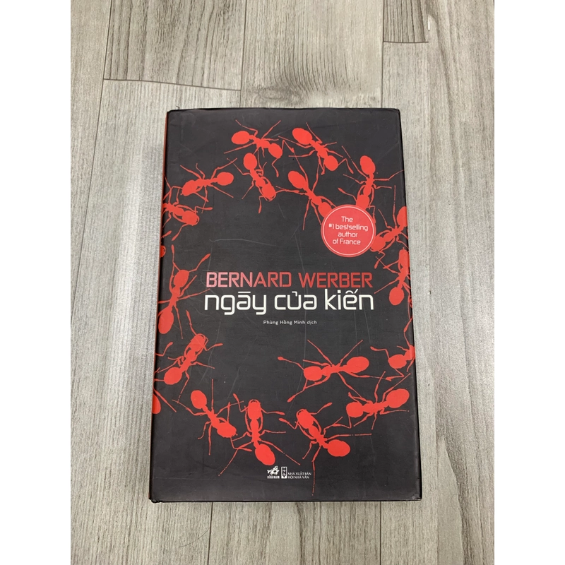 Ngày của kiến - Bernard Werber. 3b1 551579