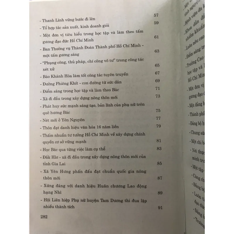 Những tấm gương bình dị mà cao quý  707460