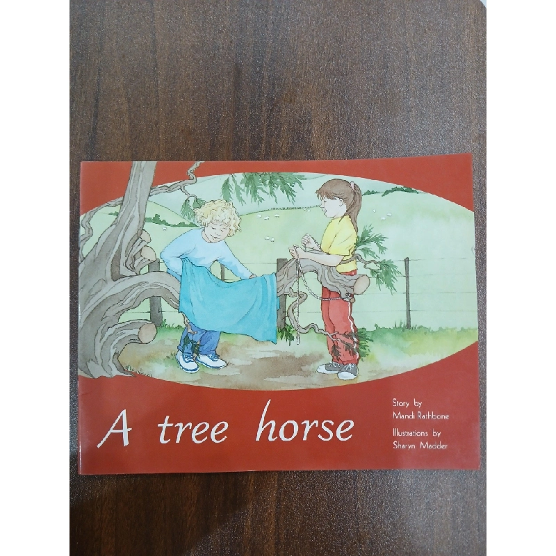 A tree horse - Mandi Rathbone & Sharyn Madder 543121
