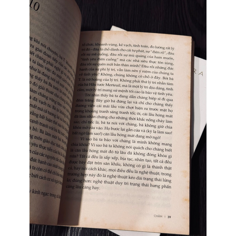 Combo chậm + căn cước - Milan Kundera (có chữ ký dịch giả) 475844