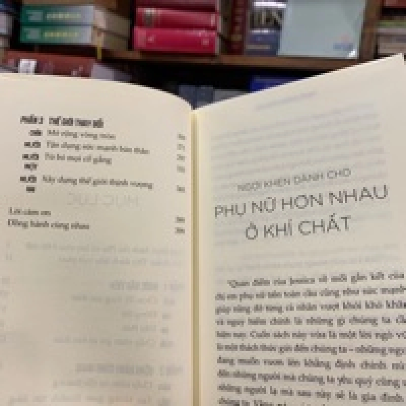 Phụ nữ hơn nhau ở khí chất - Jessica Honegger 141238