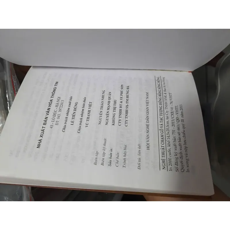 Nghệ thuật chạm gỗ và tạc tượng đồng bằng sông Hồng 609598