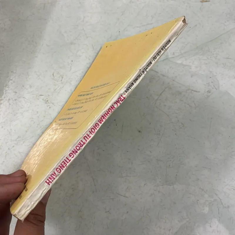 Trắc nghiệm giới từ trong tiếng Anh - Nguyễn Hữu Dự 1005349