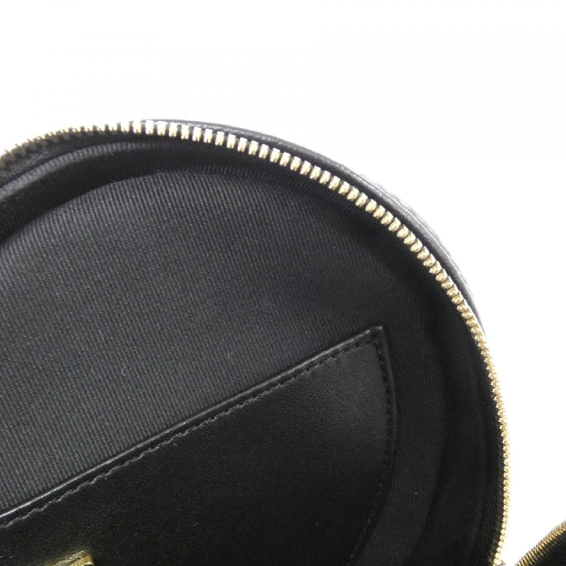 Túi xách chéo Chanel AS5764 609211