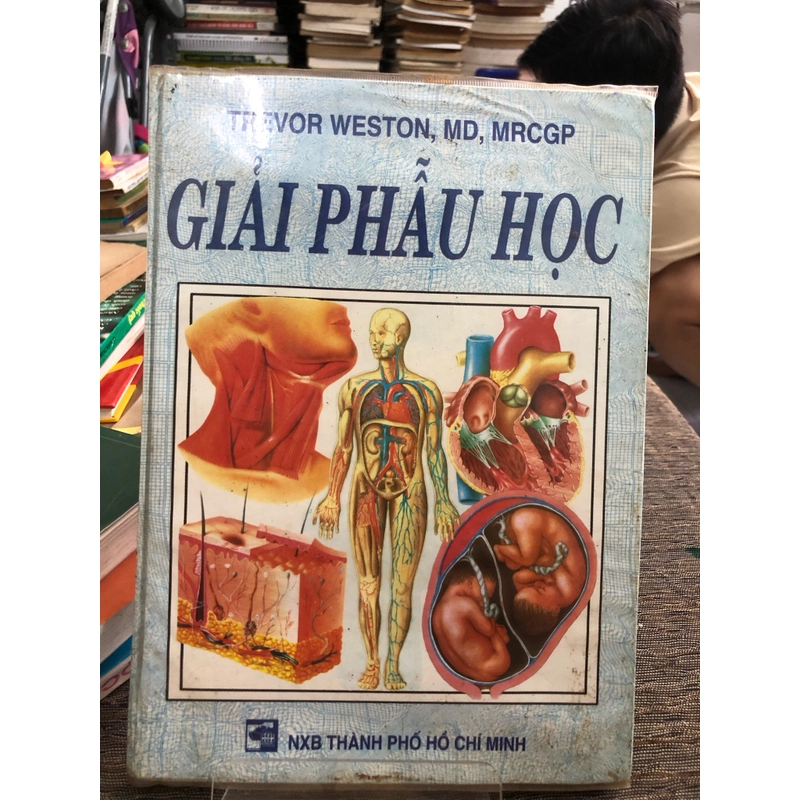 GIẢI PHẪU HỌC - Sách in màu , giấy bóng, bìa cứng  271356