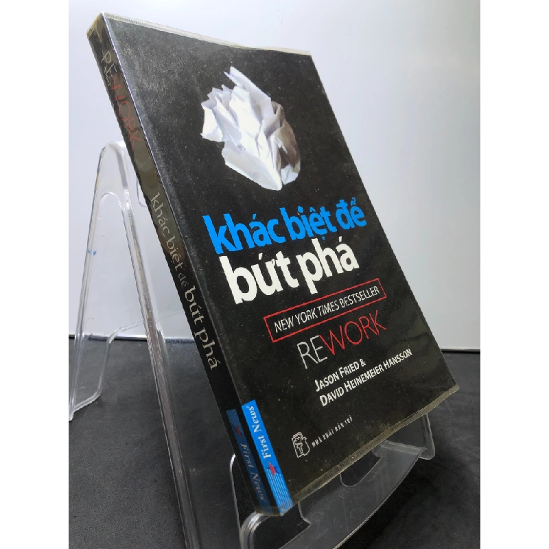 Khác biệt để bứt phá 2014 mới 85% bẩn nhẹ Jason Fried và David Heinemeier Hansson HPB0308 KỸ NĂNG 195619