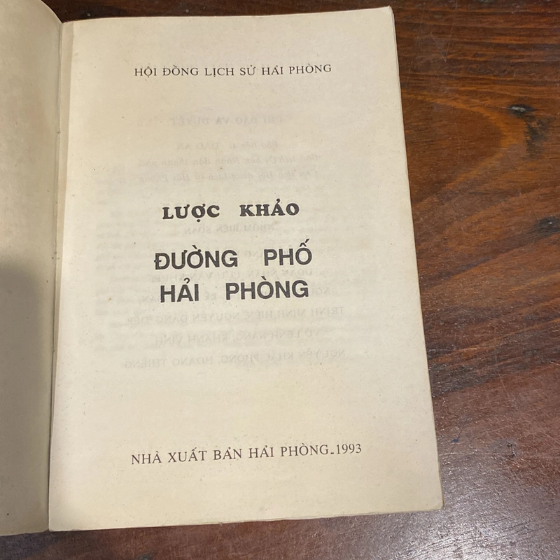 LƯỢC KHẢO ĐƯỜNG PHỐ HẢI PHÒNG, CÓ KÈM BẢN ĐỒ (XB 1993) 492289