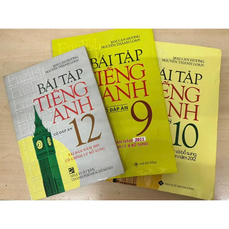Cho tặng  3 quyển sách tiếng Anh lớp 9,10,12 781160