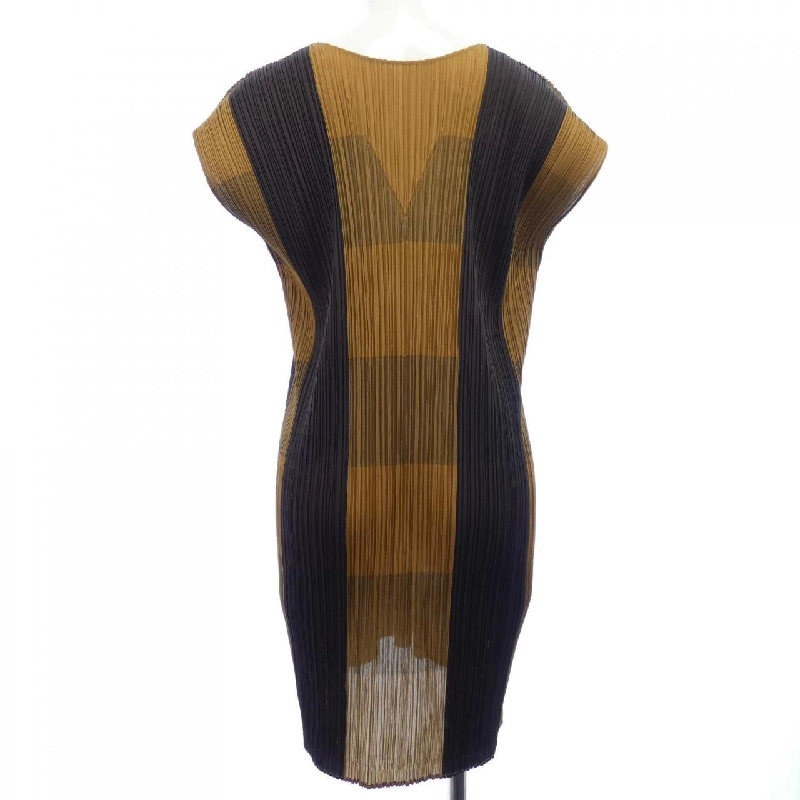 Pleats Please PLEATS PLEASE Đầm 647253