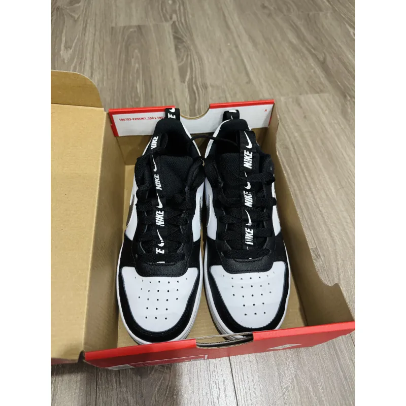 Cần pass giầy thể thao Nike chính hãng 971510