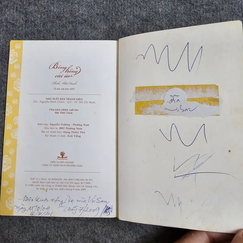 Bông hồng cài áo - thích nhất hạnh 1004958