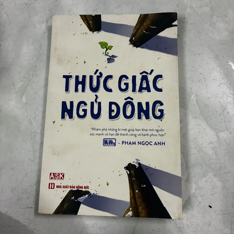 Thức giấc ngủ đông 1036899