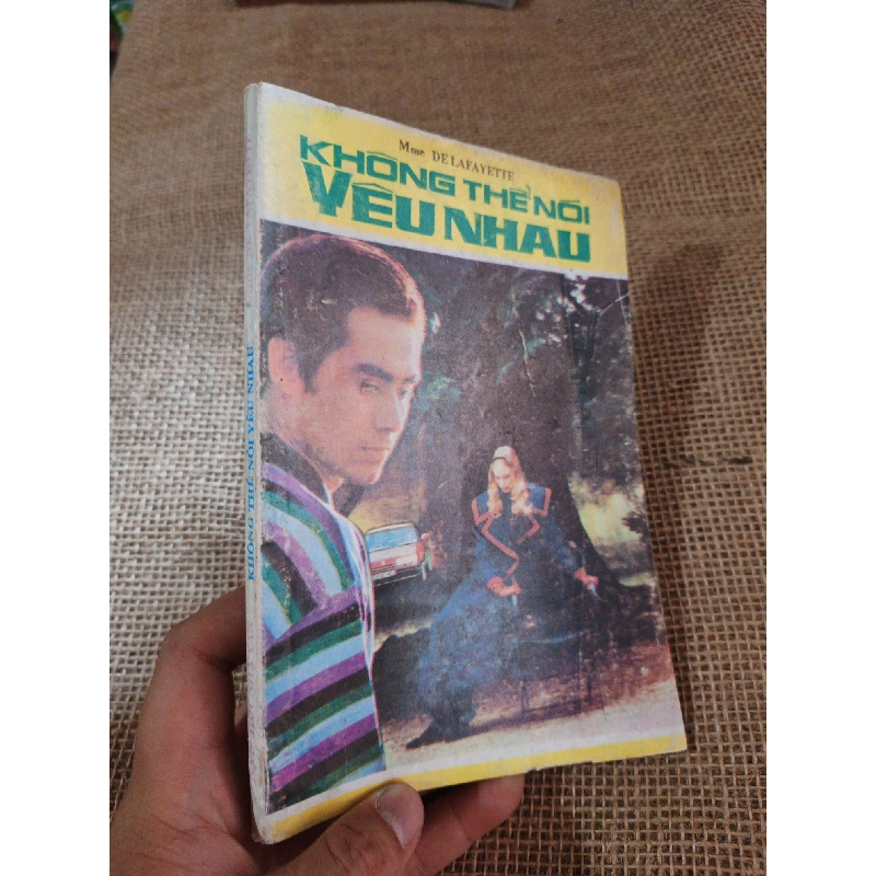 Không thể nói yêu nhau 1990 mới 80% ố(Sách văn học) HLSC2404 1028345