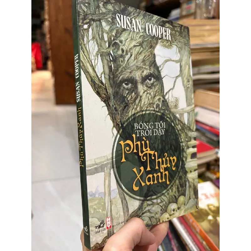 Phù thuỷ xanh - Susan Cooper 605294