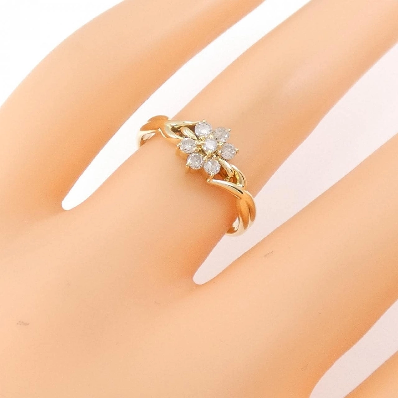Nhẫn kim cương hoa K18YG 0.23CT 672076