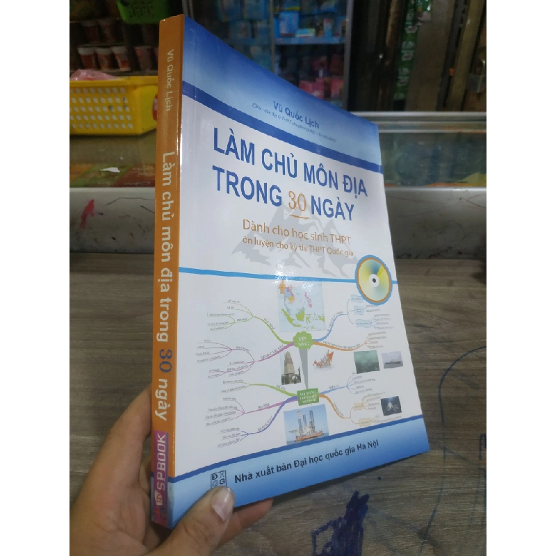 Làm chủ môn địa trong 30 ngày dành cho học sinh trung học phổ thông - Vũ Quốc Lịch KÈM BẢN ĐỒ mới 90% HCM0806 366353