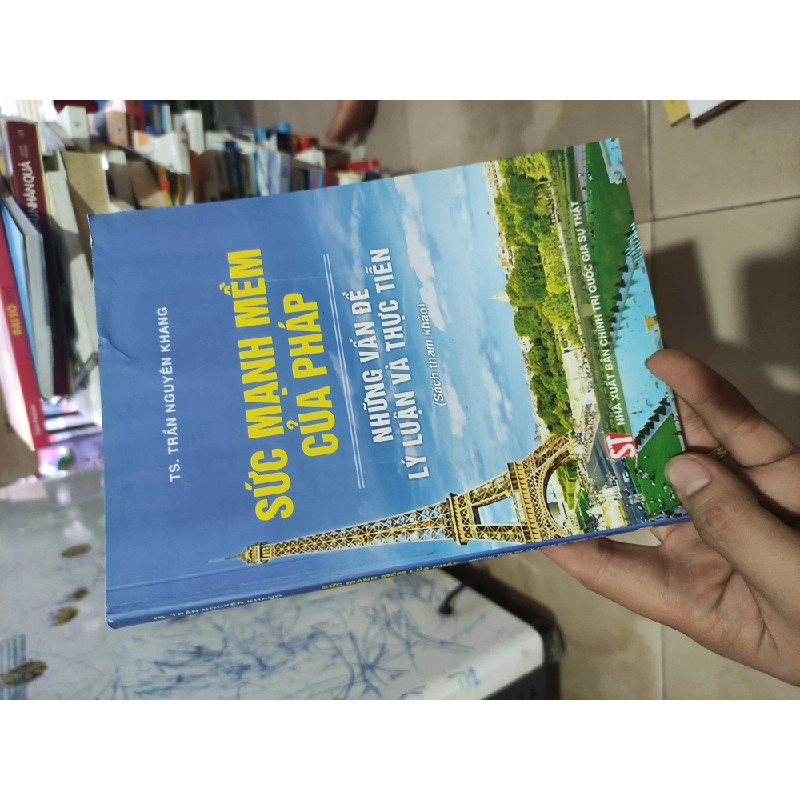 Sức mạnh mềm của phápHCM01/03 364717