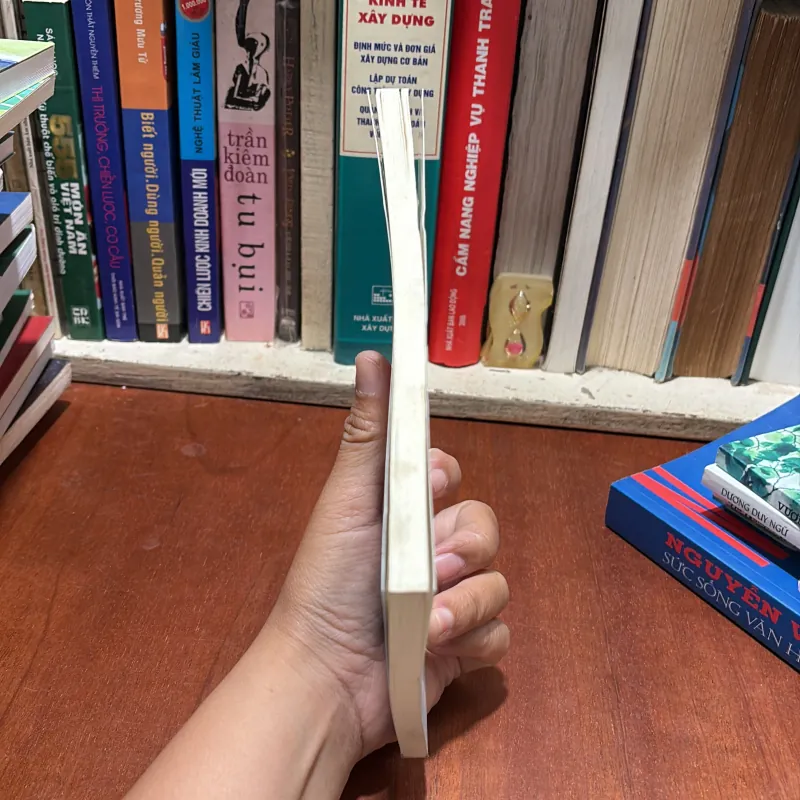 II Bút Ký: Chạy Về Phía Mặt Trời - Nguyễn Ngọc Hải - 2022 786235