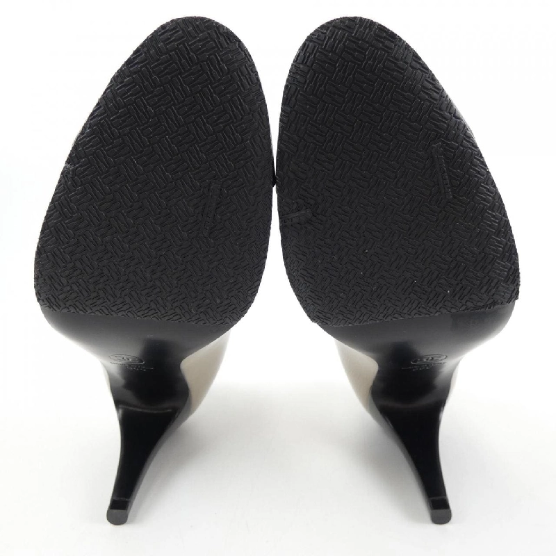 【Đối tượng phiếu giảm giá】Giày cao gót CHANEL 664354