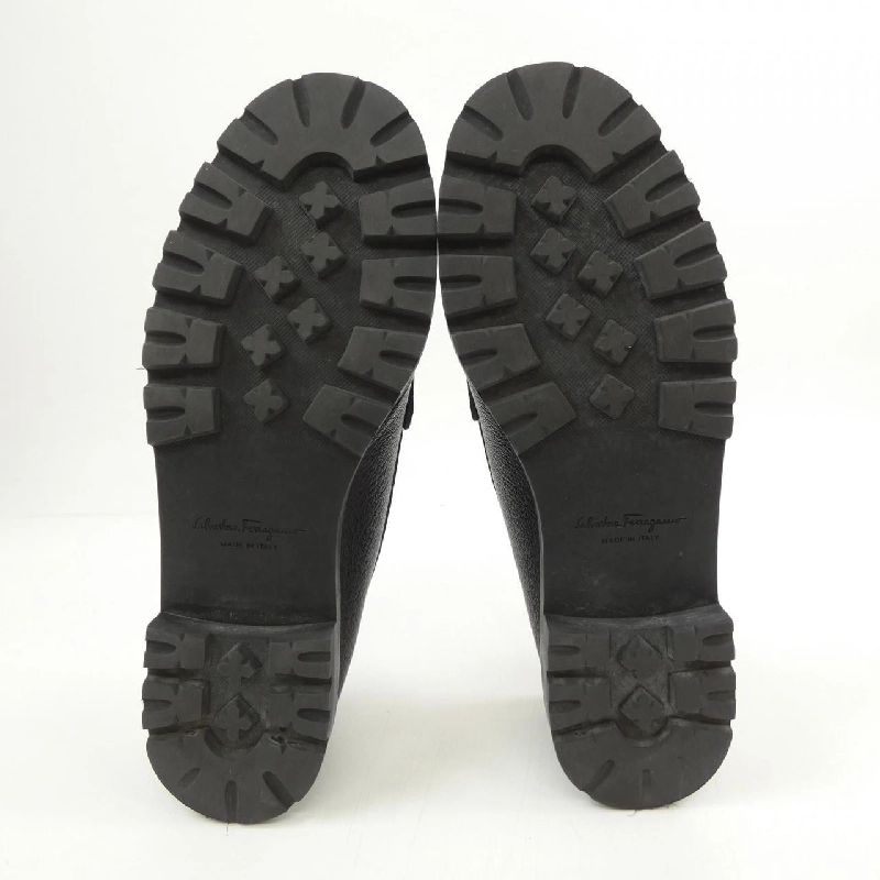 Giày SALVATORE FERRAGAMO - Hàng hiệu Authentic 828308