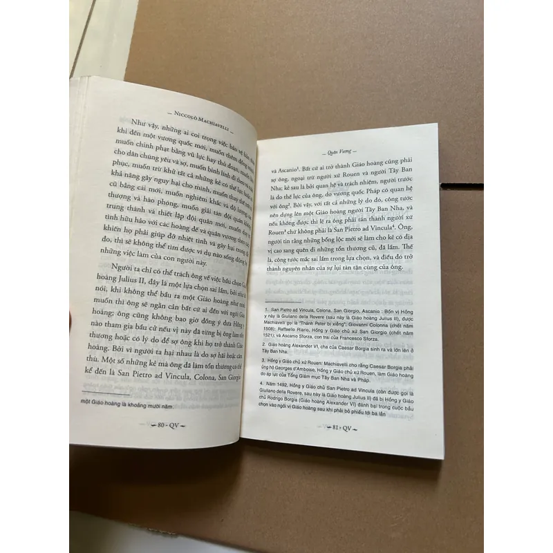 Quân vương và giám đốc  722656